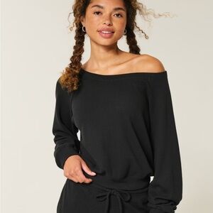 Gills hicks waffle knit off the shoulder sweater top